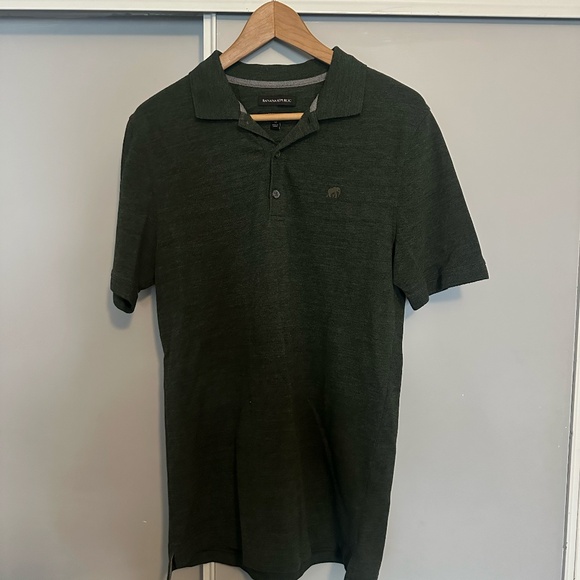 Banana Republic Men's Golf Shirt *MEDIUM* - Picture 1 of 4